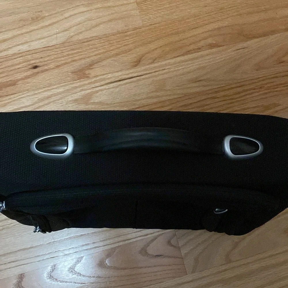 Tumi shoulder strap